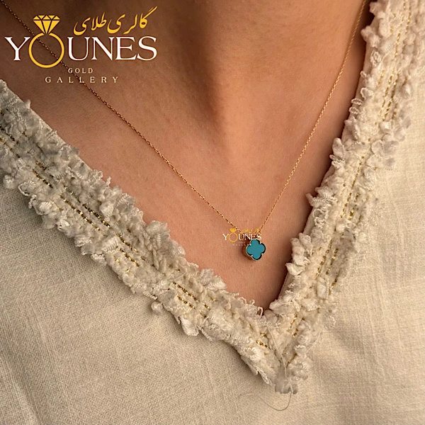 گردنبند طلا ونکلیف سنگی آبی